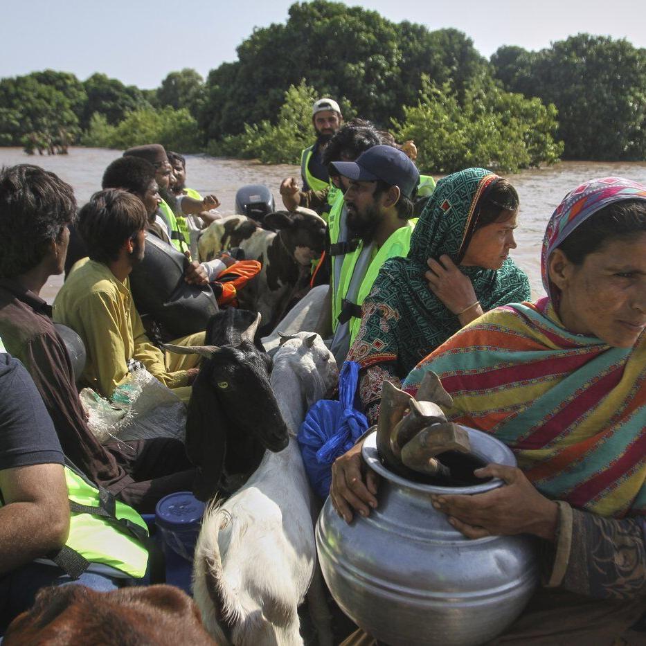 Pakistan evacuates 25,000 people from eastern city as rivers threaten flooding